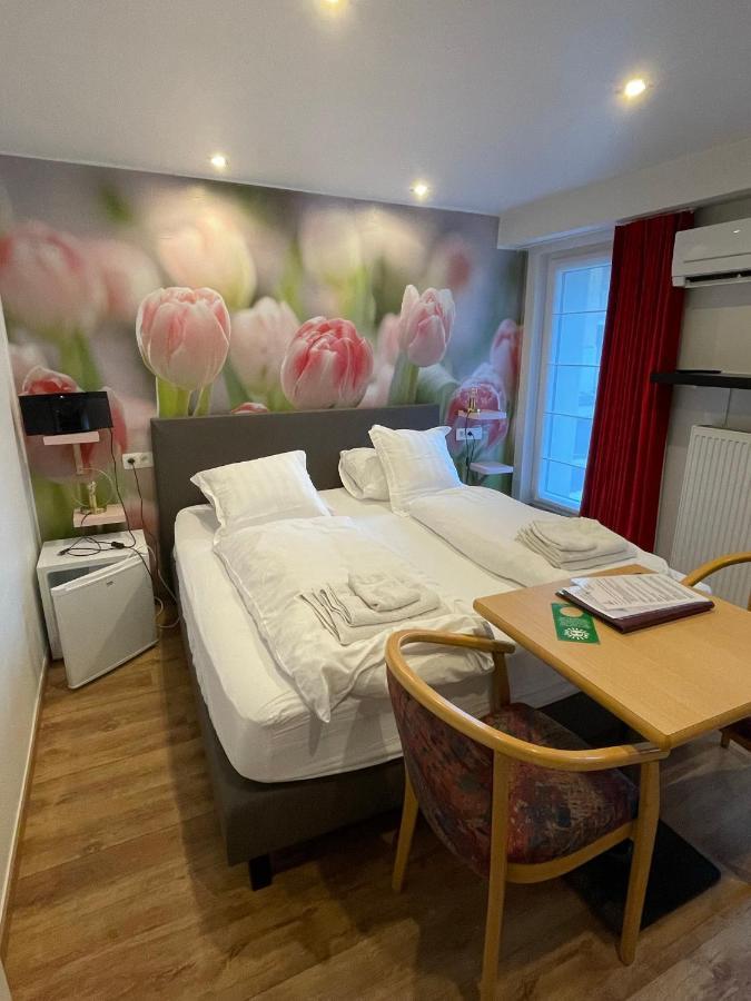 Hotel De Backer Knokke-Heist Esterno foto